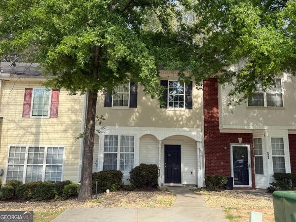 6071 Camden Forrest Drive, Riverdale, GA 30296