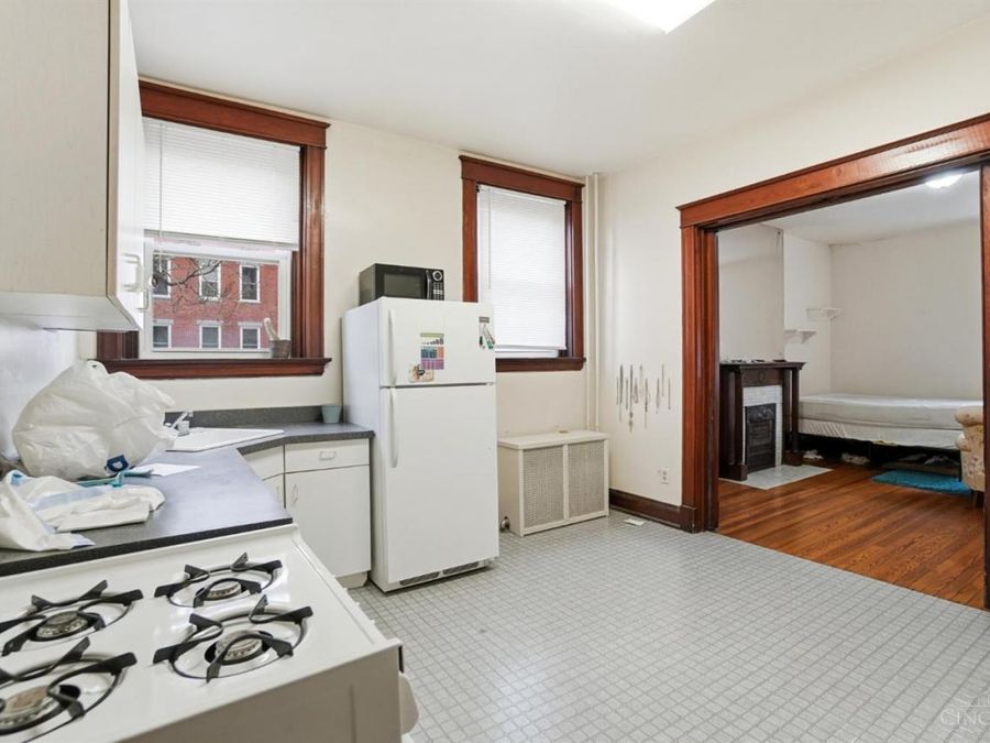 3010 Burnet Avenue, Cincinnati, OH 45219 Photo 12