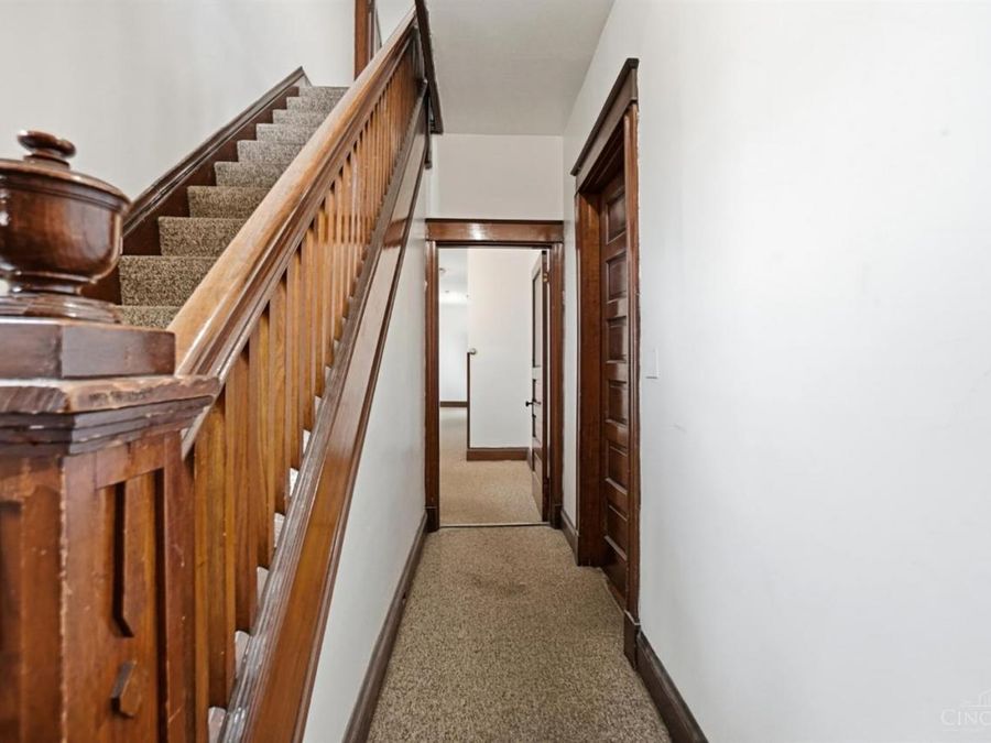 3010 Burnet Avenue, Cincinnati, OH 45219 Photo 7