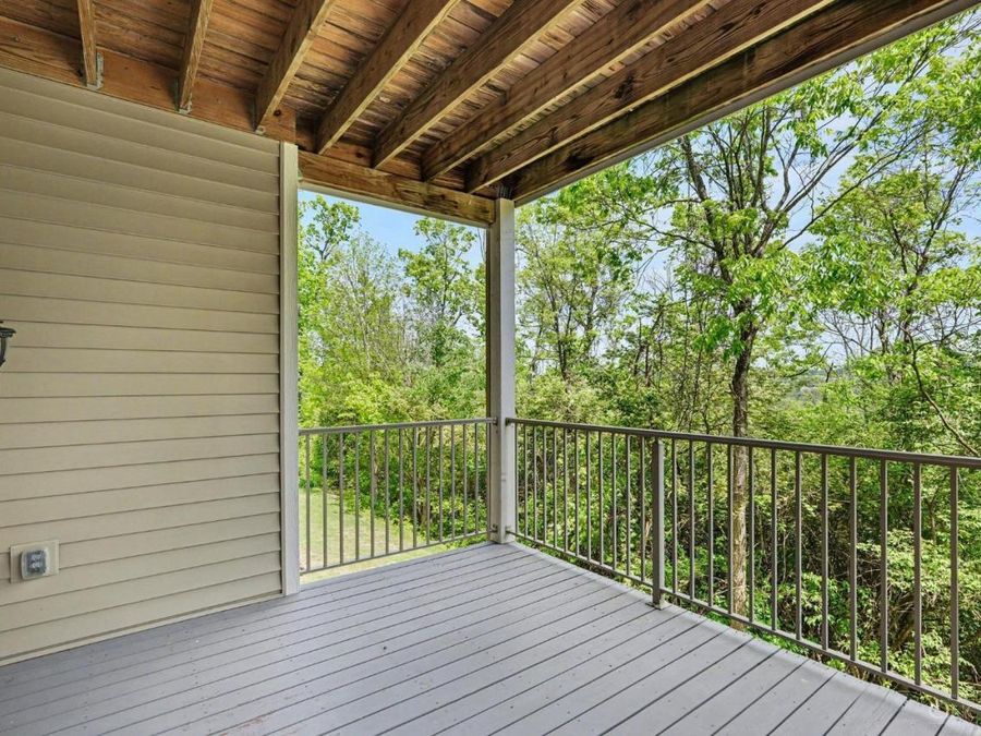 8058 Bridge Point Drive, Green Township, OH 45248 Photo 25