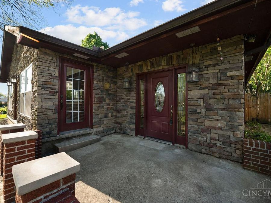 563 Lafayette Avenue, Springdale, OH 45246 Photo 3