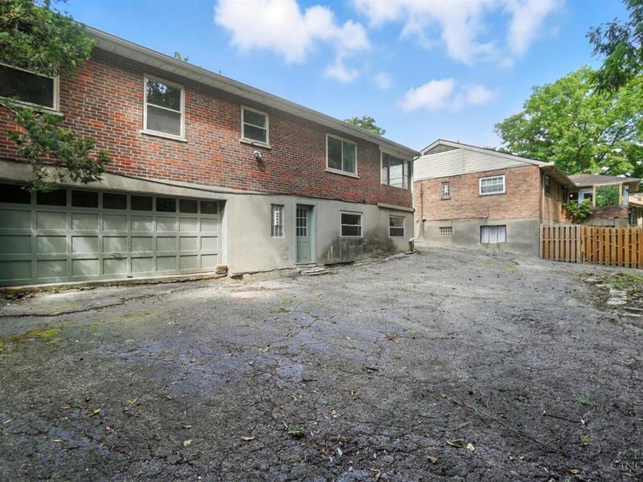 1224 Westminster Drive, Cincinnati, OH 45229 Photo 23