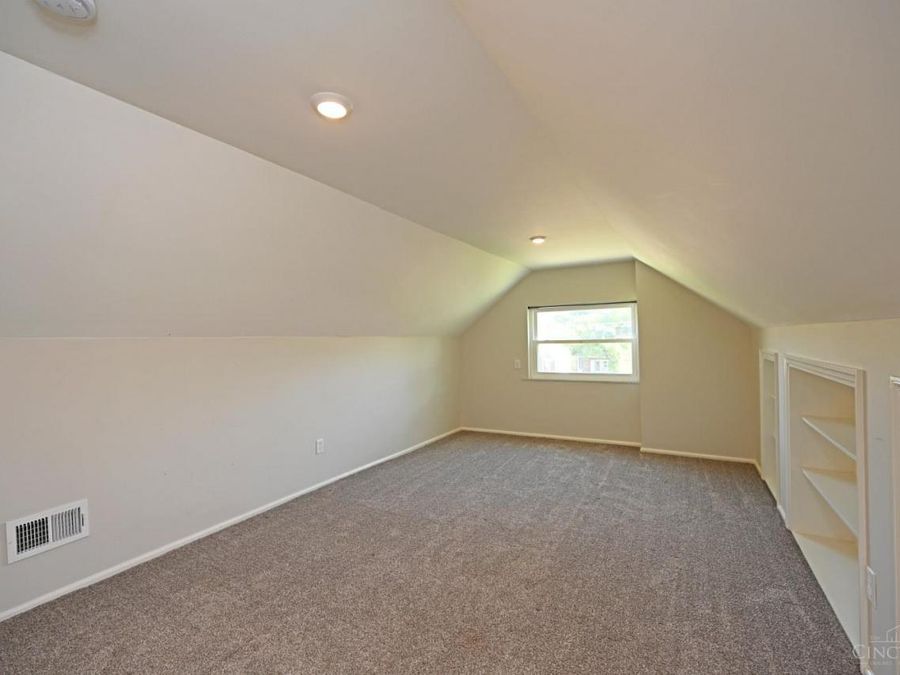 1387 Teakwood Avenue, Cincinnati, OH 45224 Photo 25