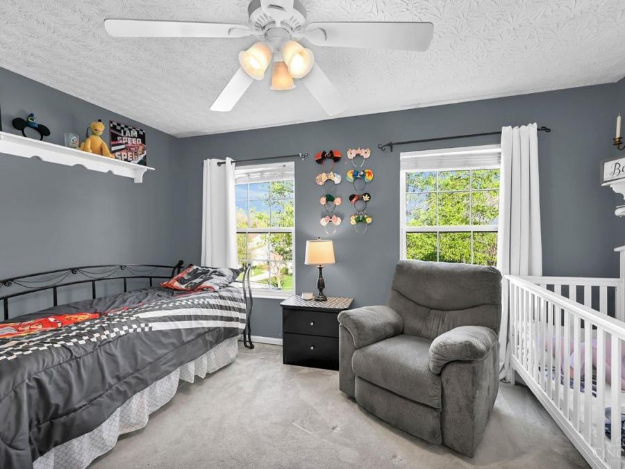 4817 Kleeman Green Drive, Green Township, OH 45211 Photo 30