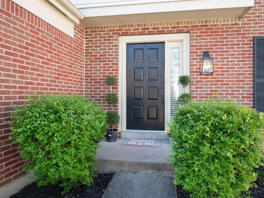 4817 Kleeman Green Drive, Green Township, OH 45211 Photo 4