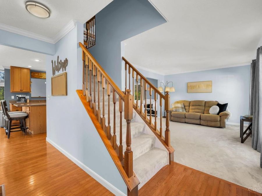 4817 Kleeman Green Drive, Green Township, OH 45211 Photo 6