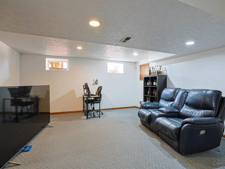 7830 Plantation Drive, West Chester, OH 45069 Photo 22