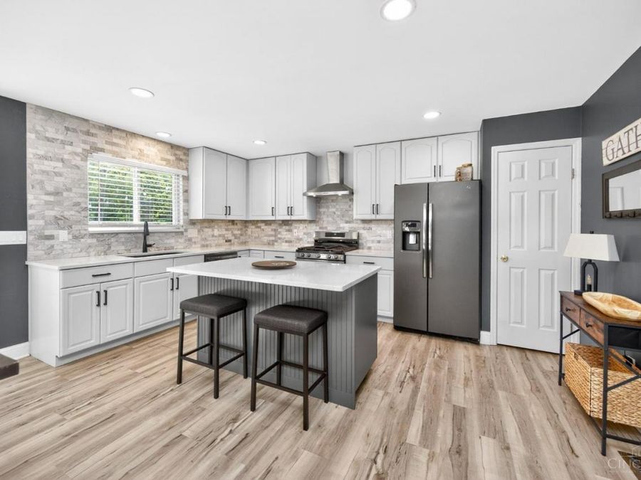 12041 Waters Edge Court, Symmes Township, OH 45140 Photo 10