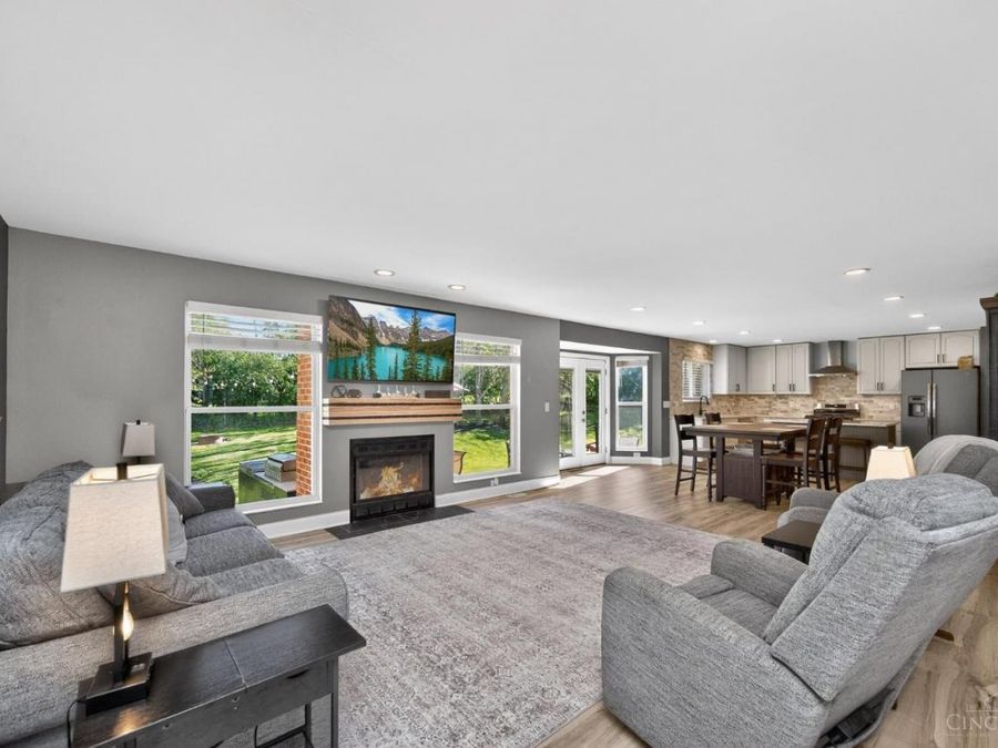 12041 Waters Edge Court, Symmes Township, OH 45140 Photo 7