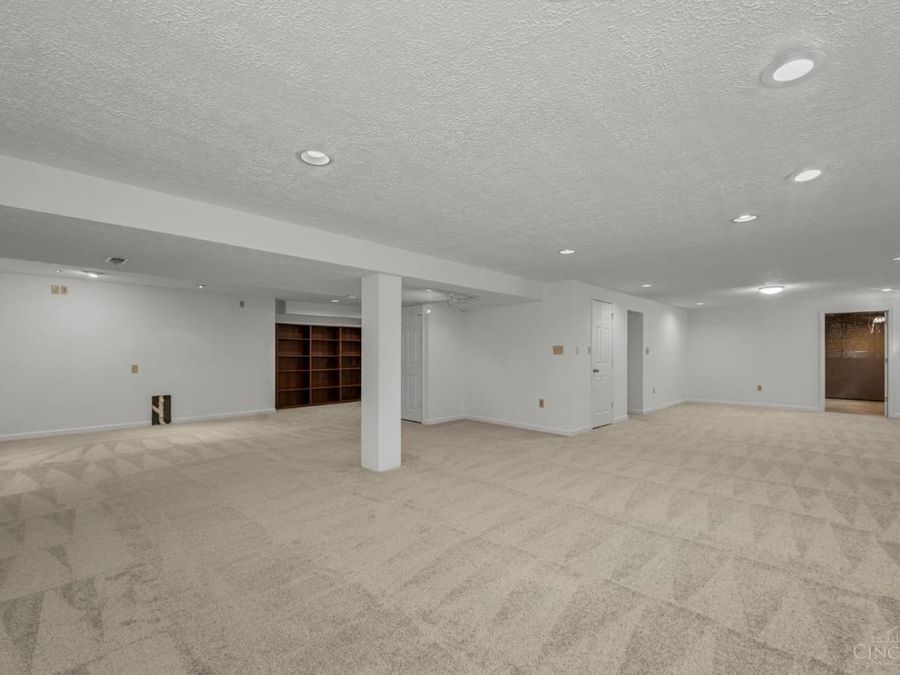 5459 Surrey Court, West Chester, OH 45069 Photo 35