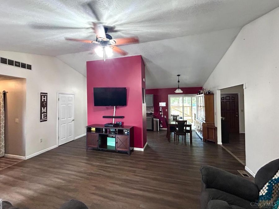 300 Adare Court, Lynchburg, OH 45142 Photo 8
