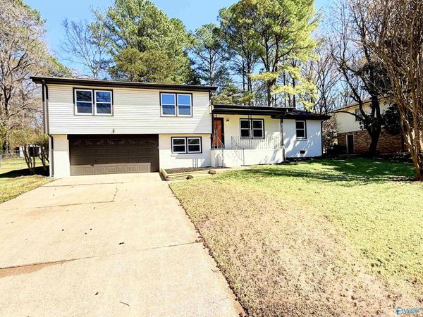 12215 Chicamauga Trail SE, Huntsville, AL 35803