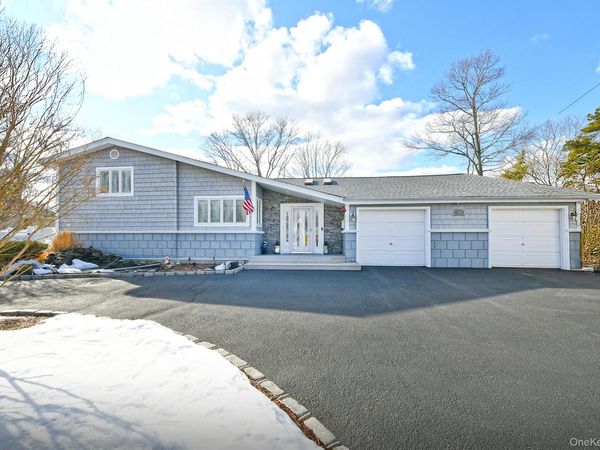 44 Corsa Street , Dix Hills, NY 11746