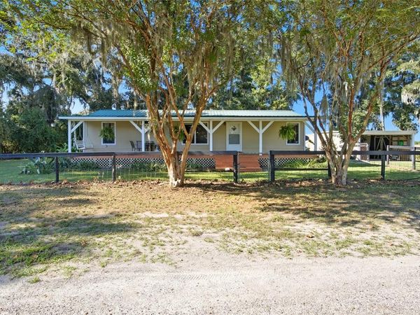 2551 NE 107TH PLACE , CHIEFLAND, FL 32626