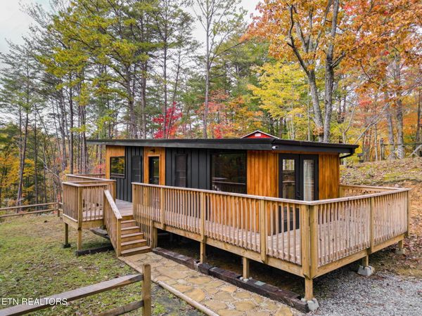 4167 Chamberlain Lane , Sevierville, TN 37862