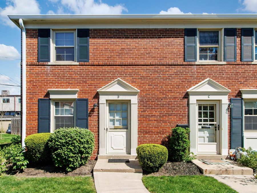 1845 Northwest Court , Unit D, Columbus, OH 43212 Photo 1