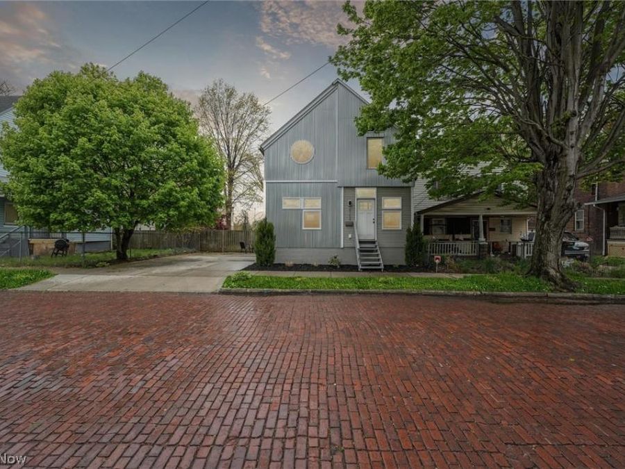 8104 Halle Avenue , Cleveland, OH 44102 Photo 1