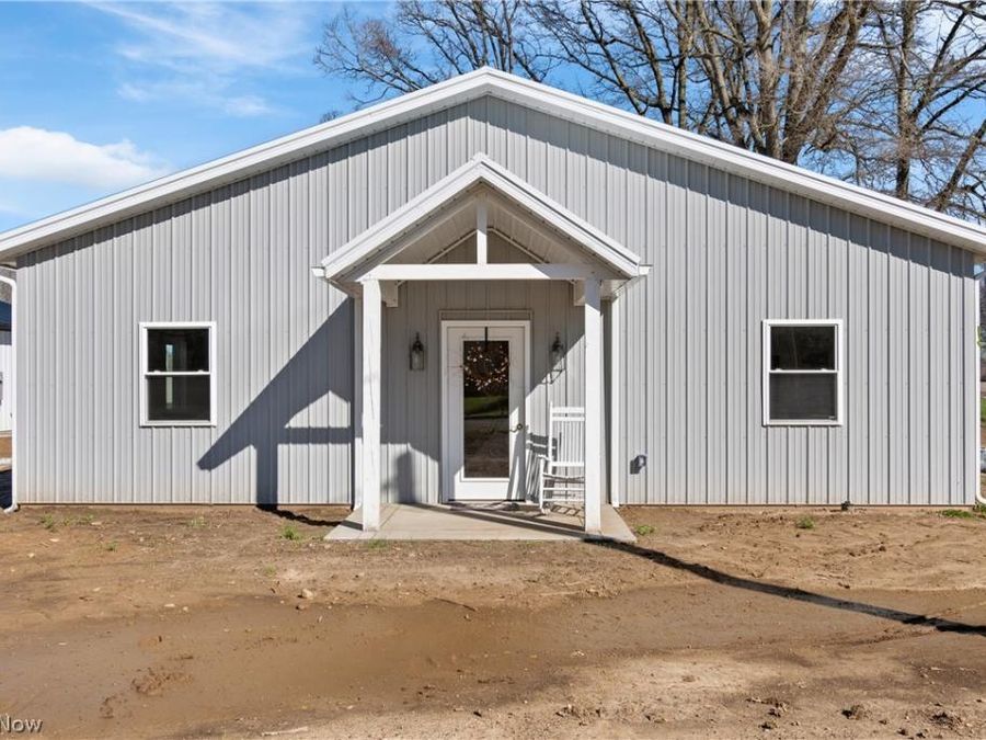 515 Pine Street NW, Beach City, OH 44608 Photo 1