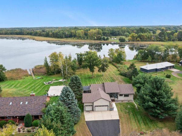 31883 Lakeway Drive NE, Cambridge, MN 55008