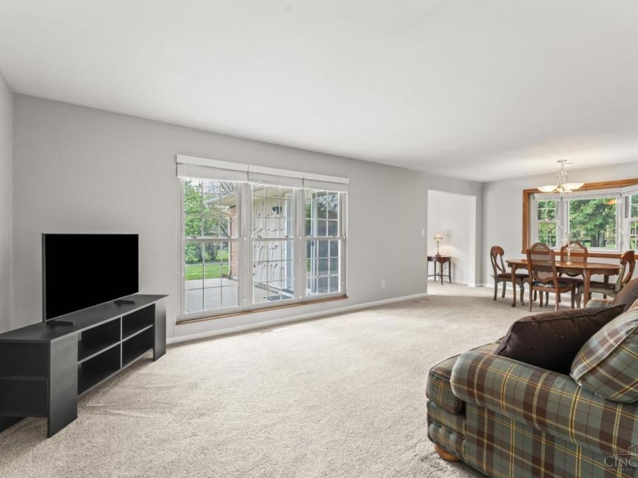 1108 Pepper Hill Drive, Kettering, OH 45429 Photo 5