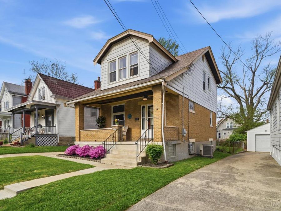 3933 Delmar Avenue, Cheviot, OH 45211 Photo 2