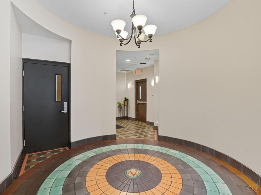 1331 Vine Street, Unit 4, Cincinnati, OH 45202 Photo 10