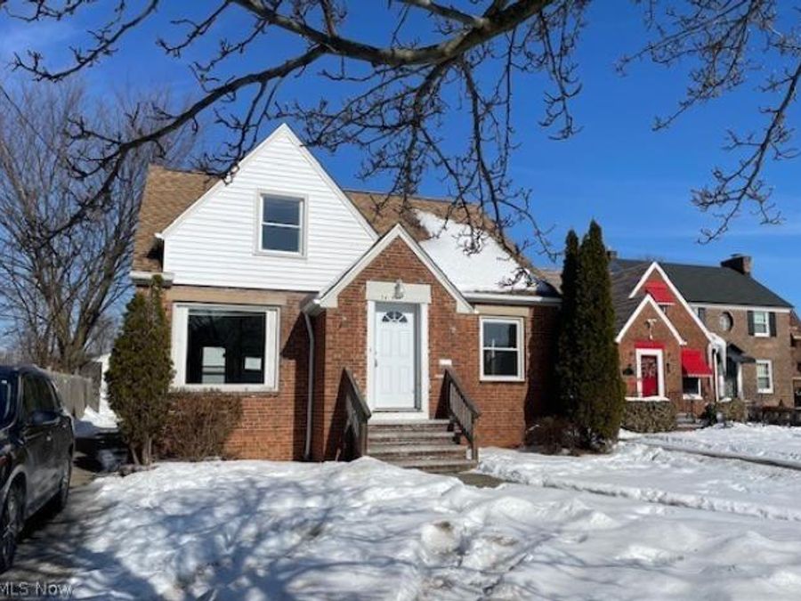 15419 Invermere Avenue , Cleveland, OH 44128 Photo 1