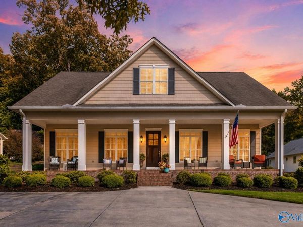 2305 Sunset Drive, Guntersville, AL 35976