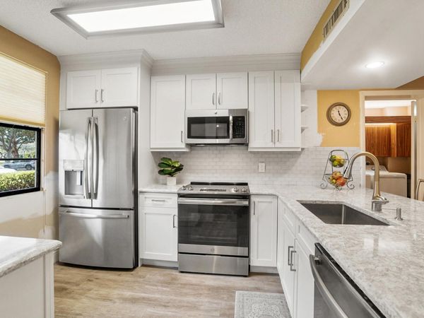 6061 Balboa Circle , Unit 102, Boca Raton, FL 33433