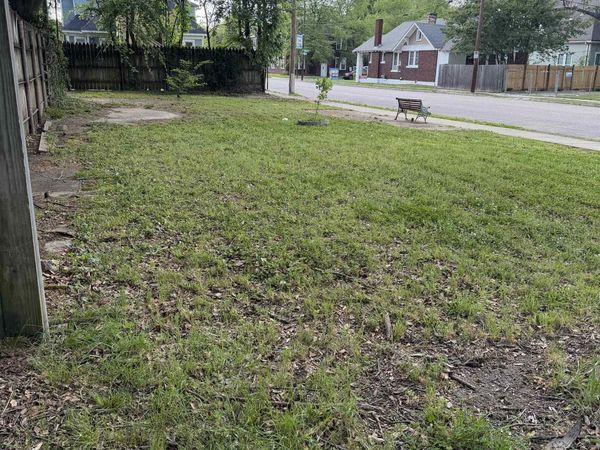 2219 YOUNG AVE, Memphis, TN 38104