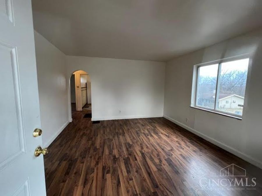 4000 Akochia Avenue, Cincinnati, OH 45205 Photo 3