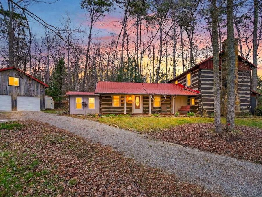 2261 Valley Chapel Road , Jackson, OH 45640 Photo 1