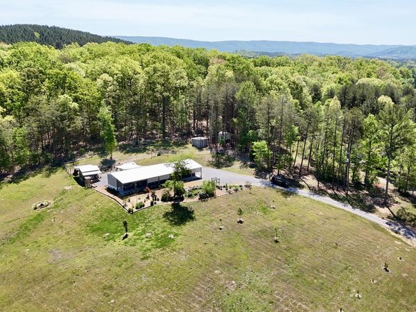 2175 S Dick Creek Road, Lafayette, GA 30728