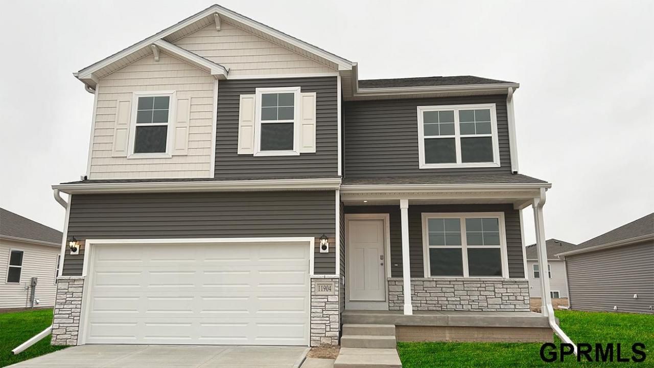 7116 S 205TH Street , Gretna, NE 68028