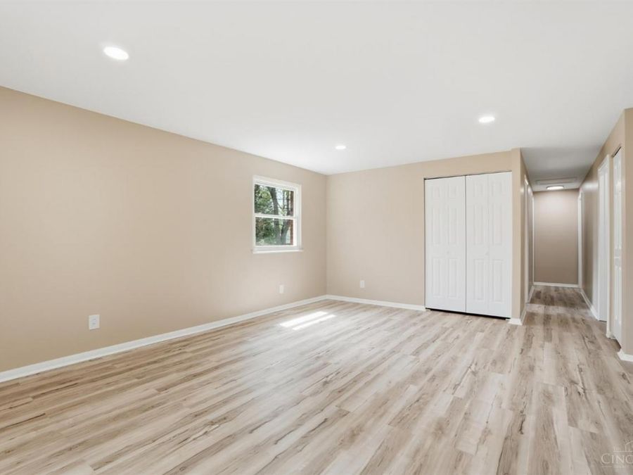 12128 Benadir Road, Springdale, OH 45246 Photo 13