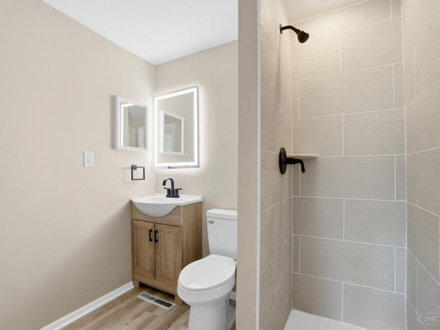 12128 Benadir Road, Springdale, OH 45246 Photo 19