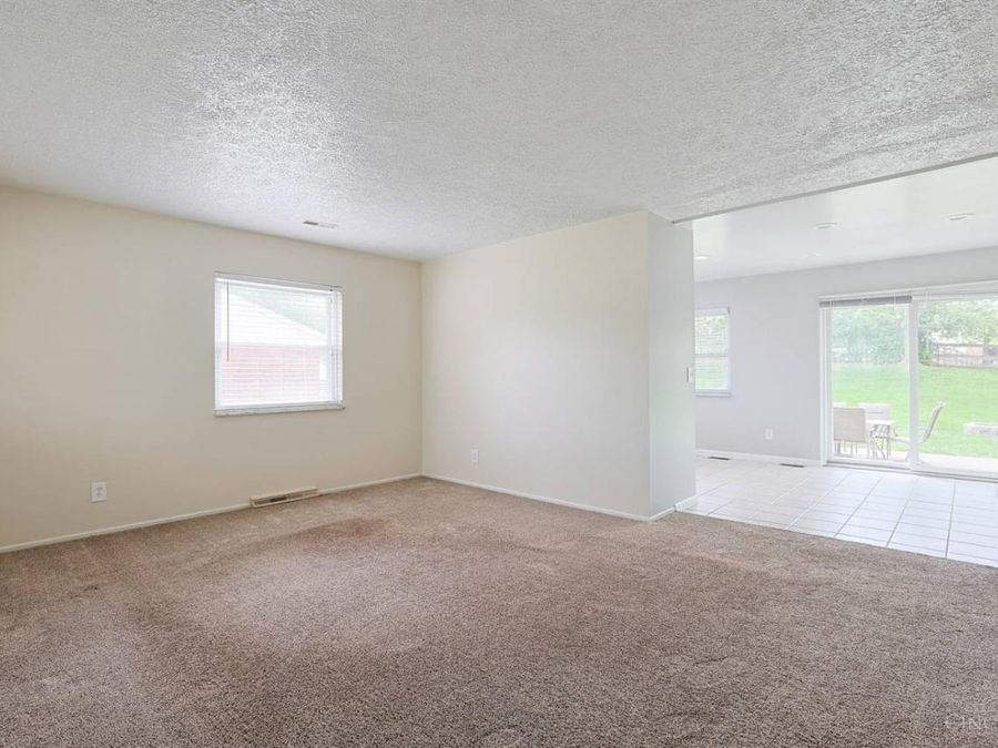 5061 Chantilly Drive, Delhi Township, OH 45238 Photo 6