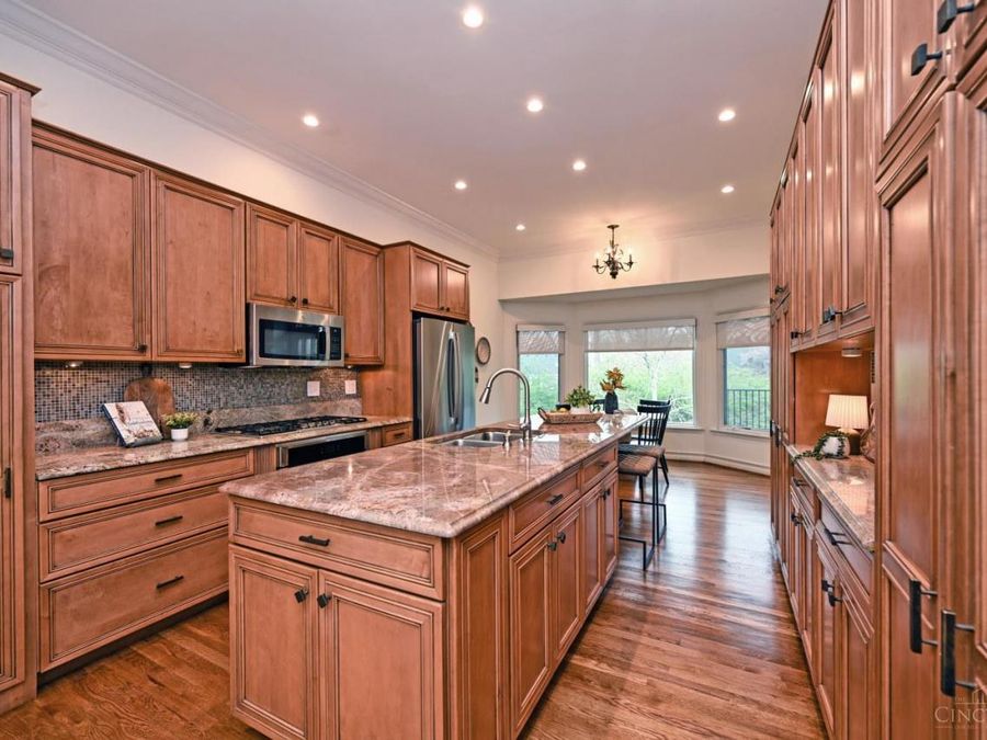 6897 Fox Hill Lane, Madeira, OH 45236 Photo 16
