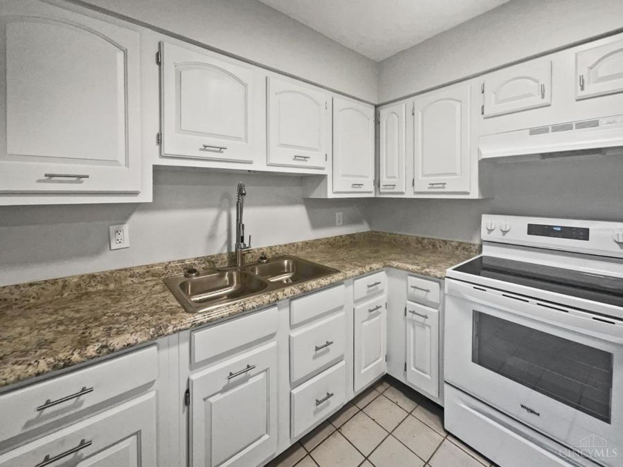 8265 Haskell Drive, Colerain Township, OH 45239 Photo 2