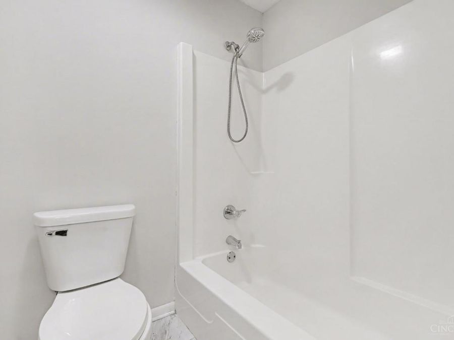 9910 Timbers Drive, Blue Ash, OH 45242 Photo 24