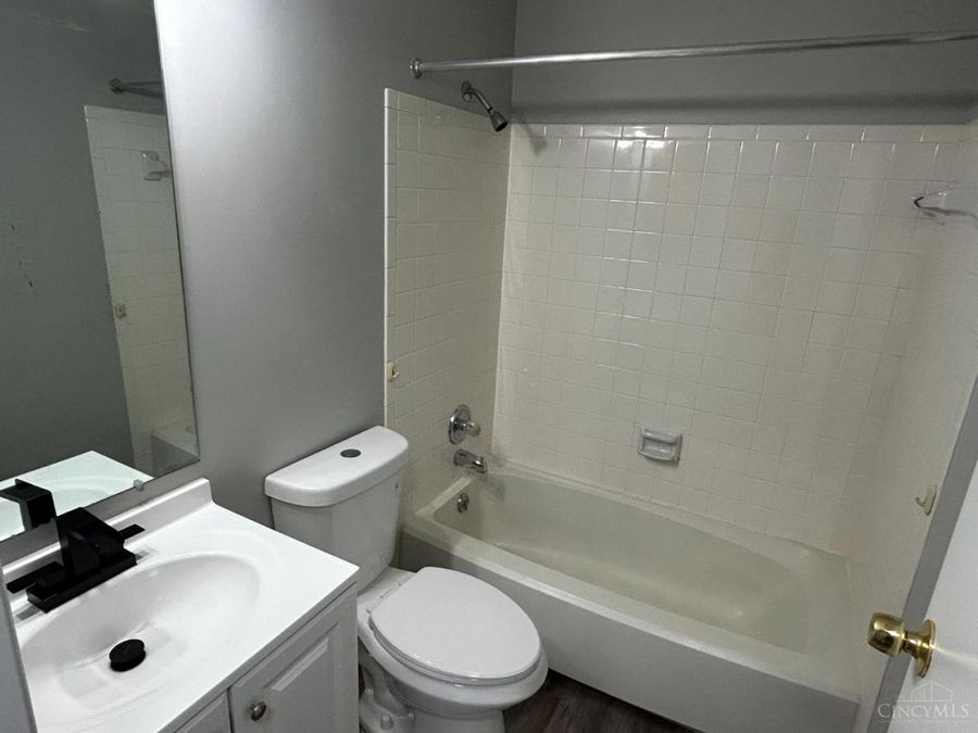 2150 Augusta Boulevard, Unit 120, Fairfield, OH 45014 Photo 10