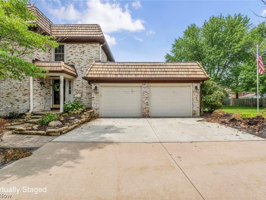 1179 Harwich Court , Unit 202, Rocky River, OH 44116 Photo 1