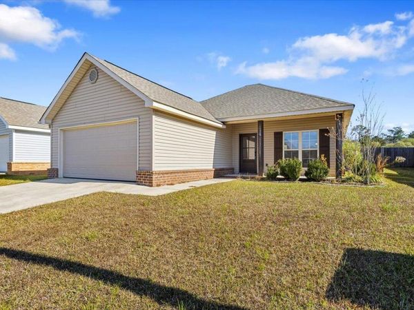 4 Wild Flower, Hattiesburg, MS 39401