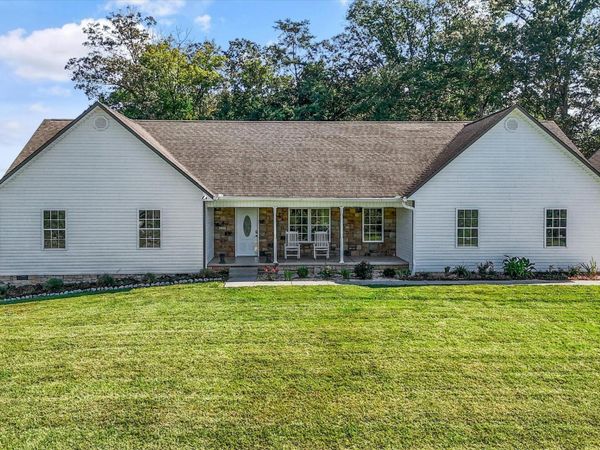 104 Lakeside Meadows Circle , Madisonville, TN 37354