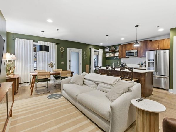 213 S 11th St , Nashville, TN 37206