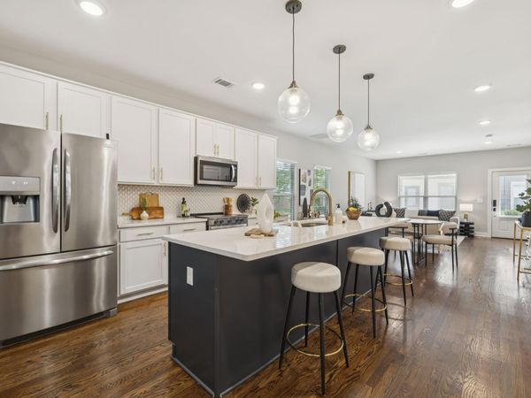 218 Thompson Park Dr , Nashville, TN 37211