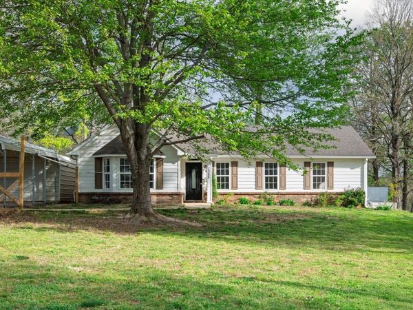 1388 DOUBLE BRIDGES RD , Munford, TN 38058