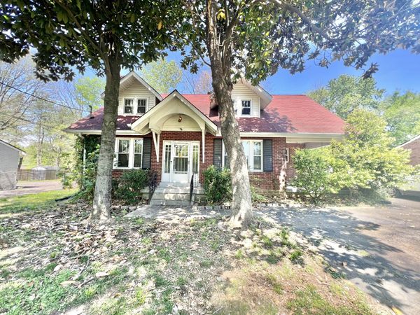 642 McMurray Dr , Nashville, TN 37211