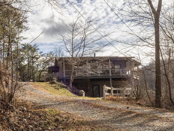226 Shinbone Mountain Road , Turtletown, TN 37391