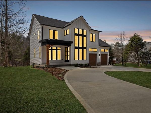 3727 Lee Pike, Soddy Daisy 37379